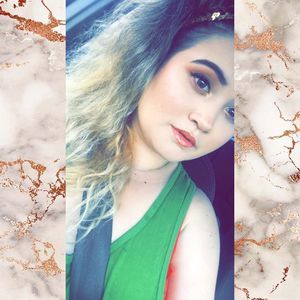 Meet your Posher, Justine